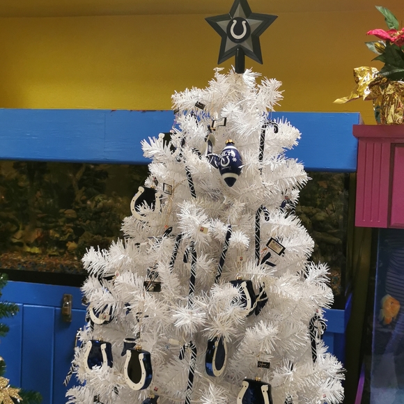 Indy Colts Tree Decorations and WHITE 28 INCH Tree - Picture 2 of 3